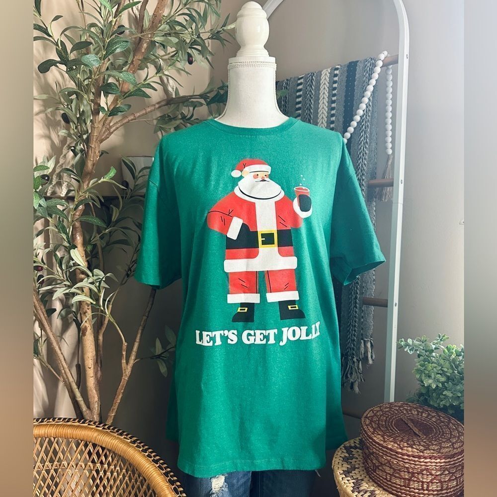 Well Worn Santa “Let’s Get Jolly” Christmas Graphic Tee XL
